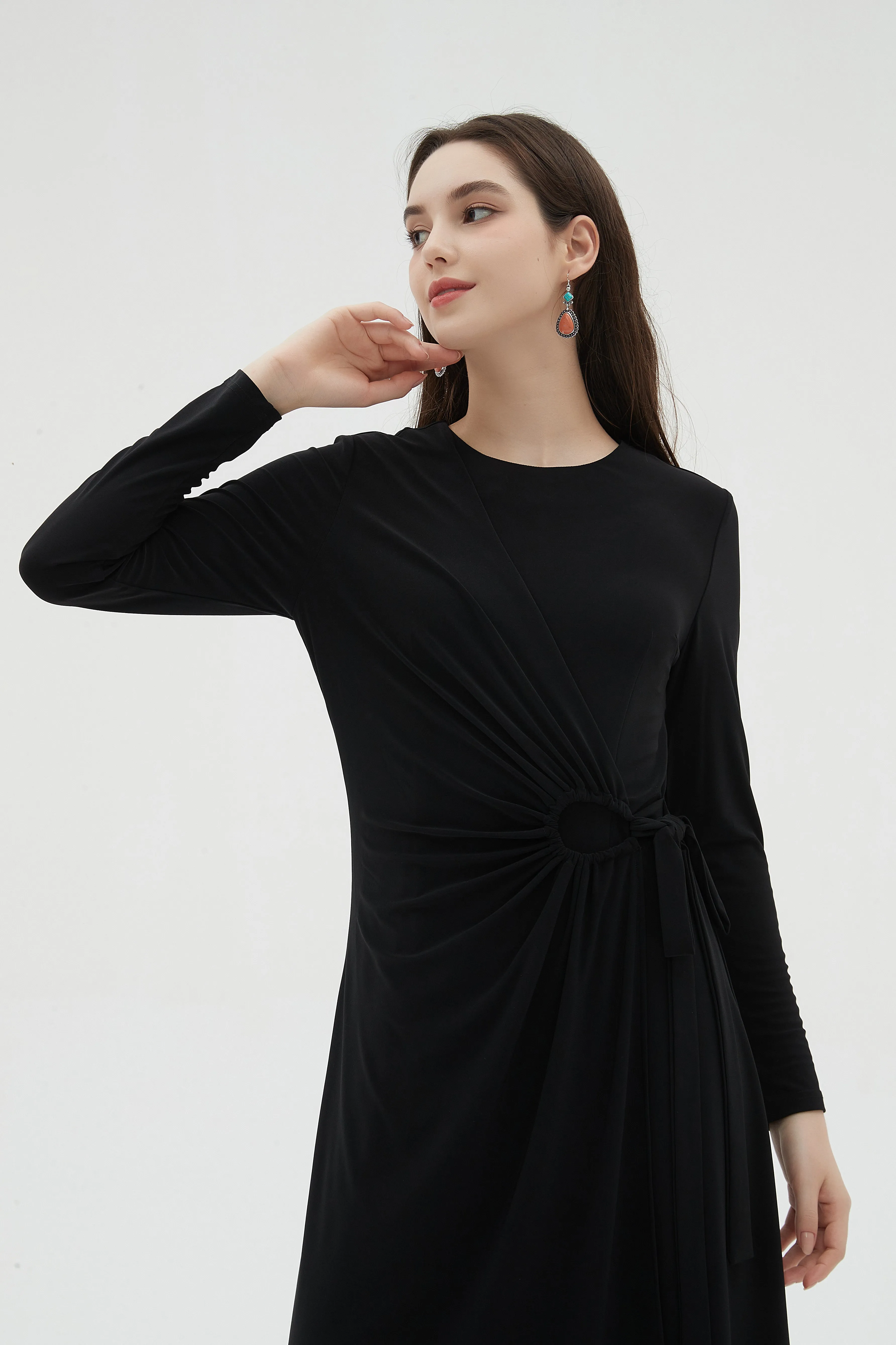 BLACK STRETCH WRAP DRESS byMM