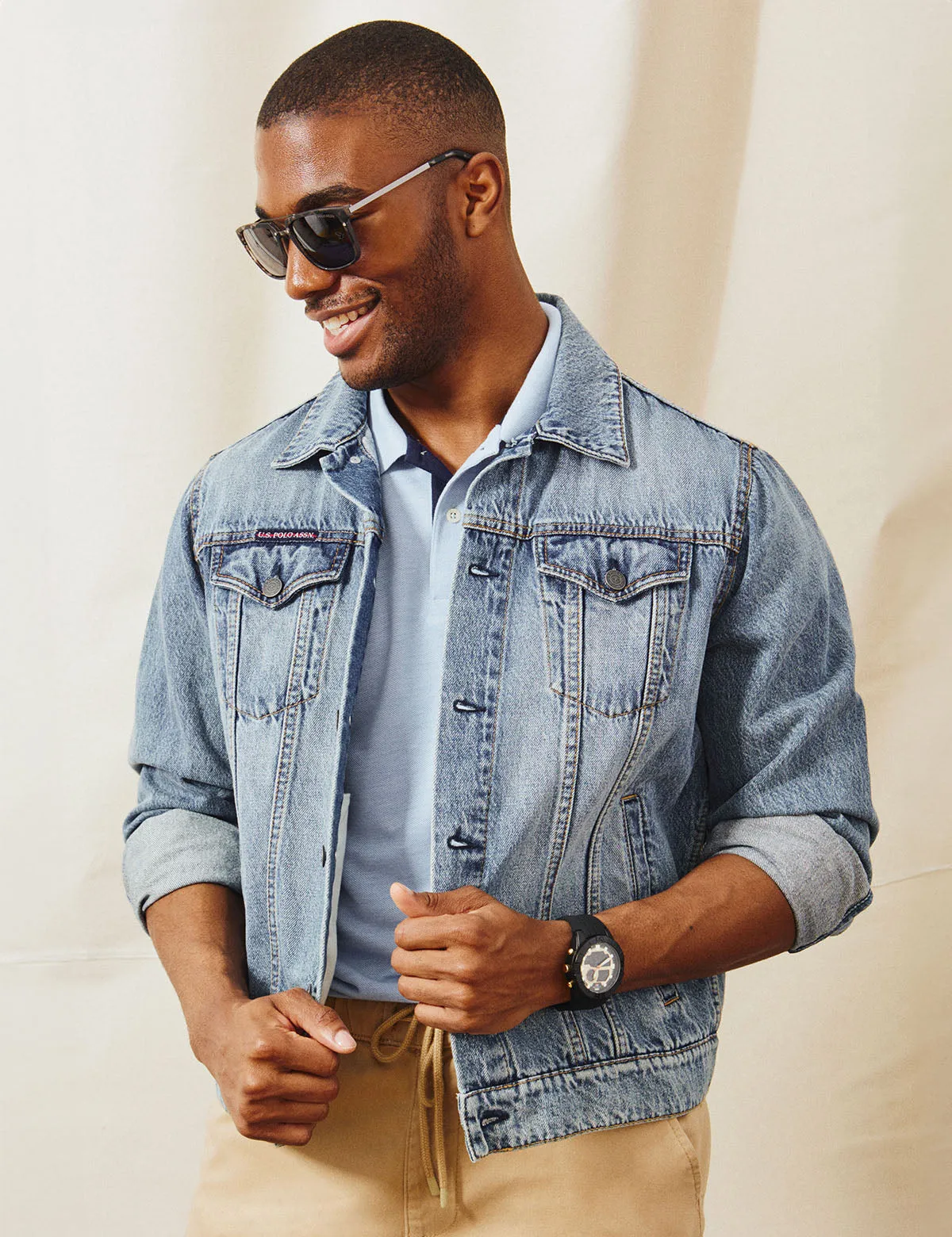 CLASSIC DENIM JACKET