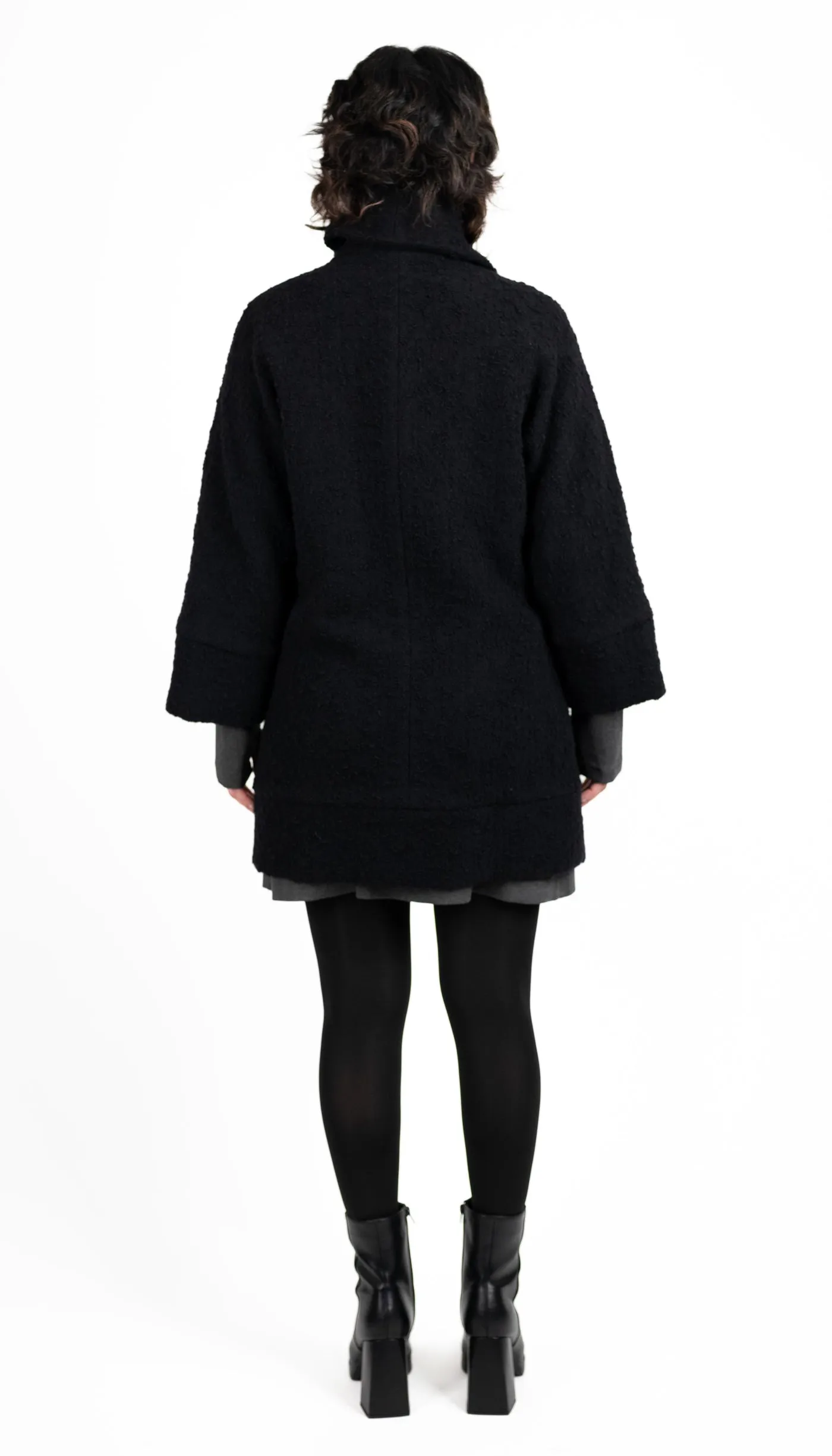 Classic Swing Coat/ Novelty /Black