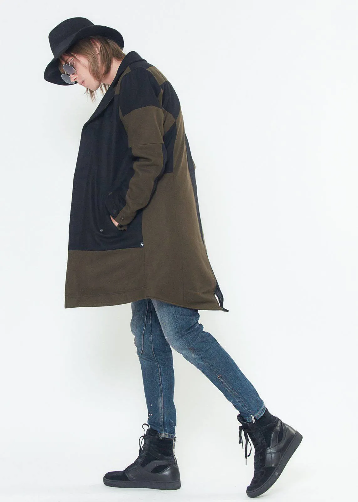 Konus Men's Geometric Panelled Wool Coat in Olive