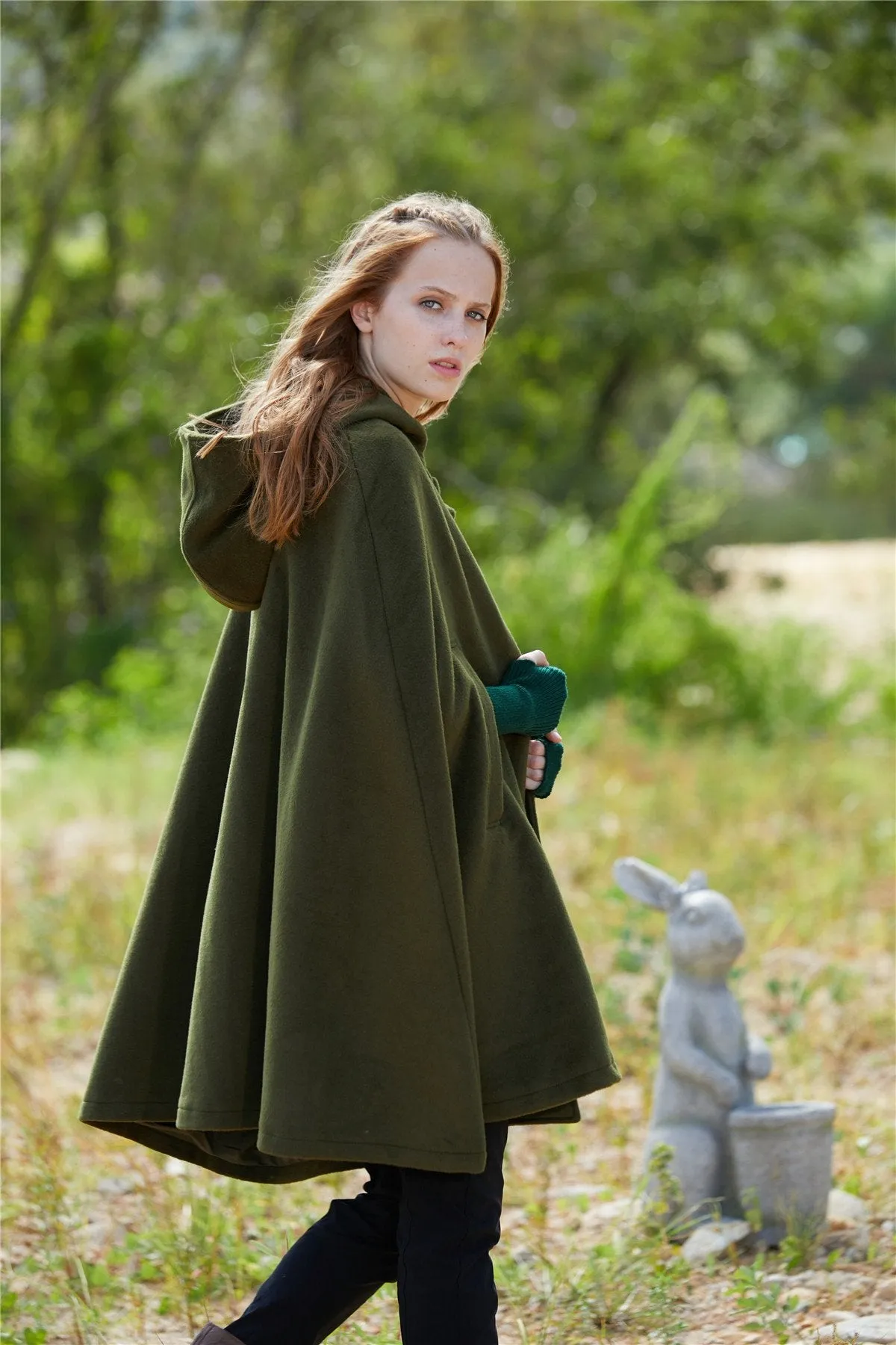 The New Yorker | Hooded Cashmere Cape